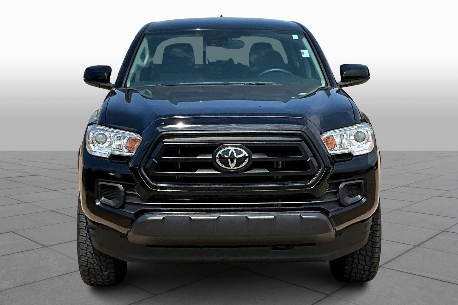 2023 Toyota Tacoma SR photo 3