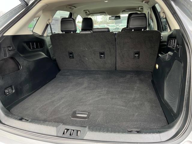 2022 Ford Edge Titanium photo 10