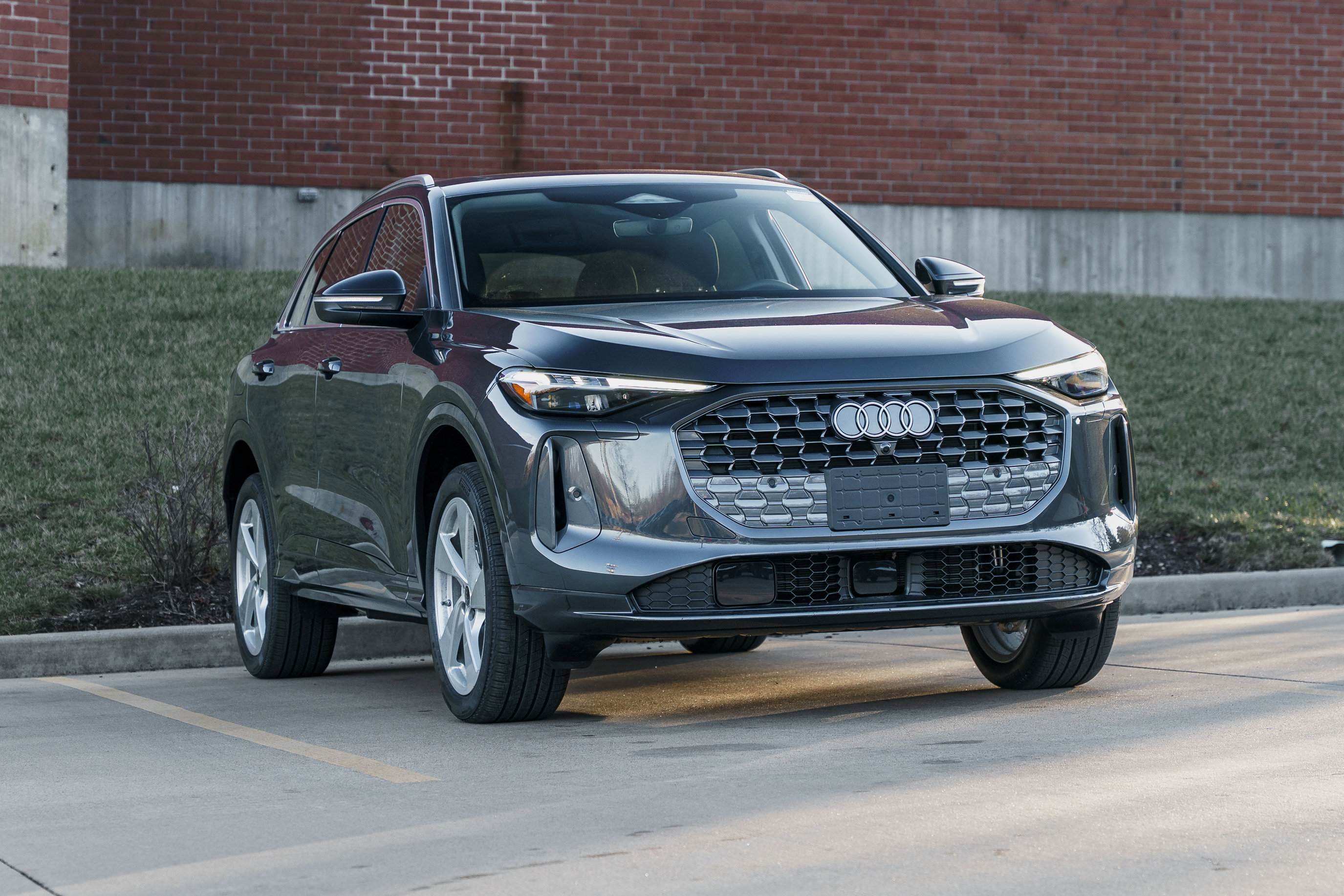 2025 Audi Q5 S Line Premium Plus's photo