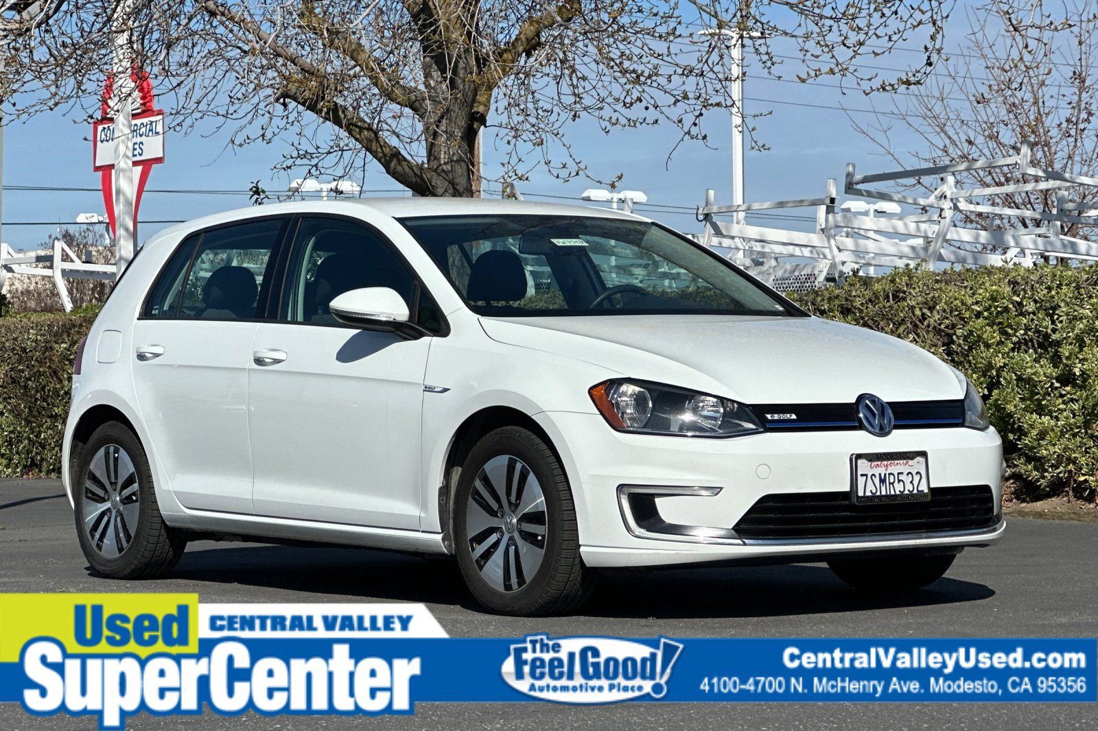 Used 2016 Volkswagen e-Golf e-Golf SE with VIN WVWKP7AU7GW910671 for sale in Modesto, CA