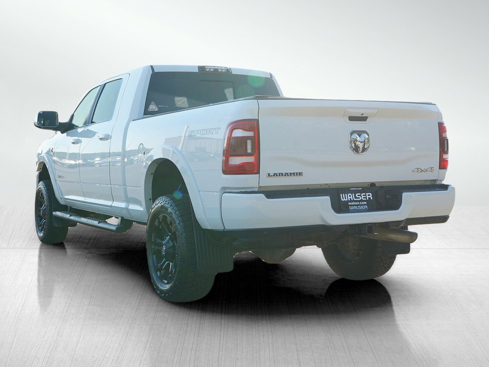 2020 Ram 2500 Laramie photo 3