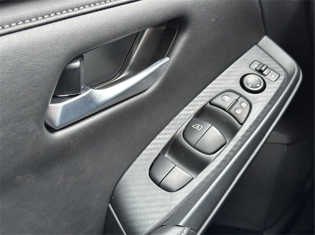 2025 Nissan Sentra SV photo 29