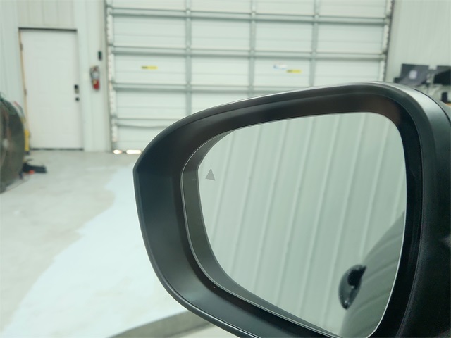 2025 Nissan Rogue SV photo 20