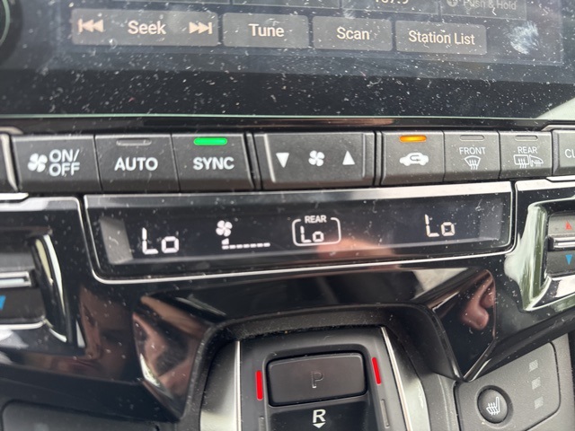 2019 Honda Odyssey Touring photo 29
