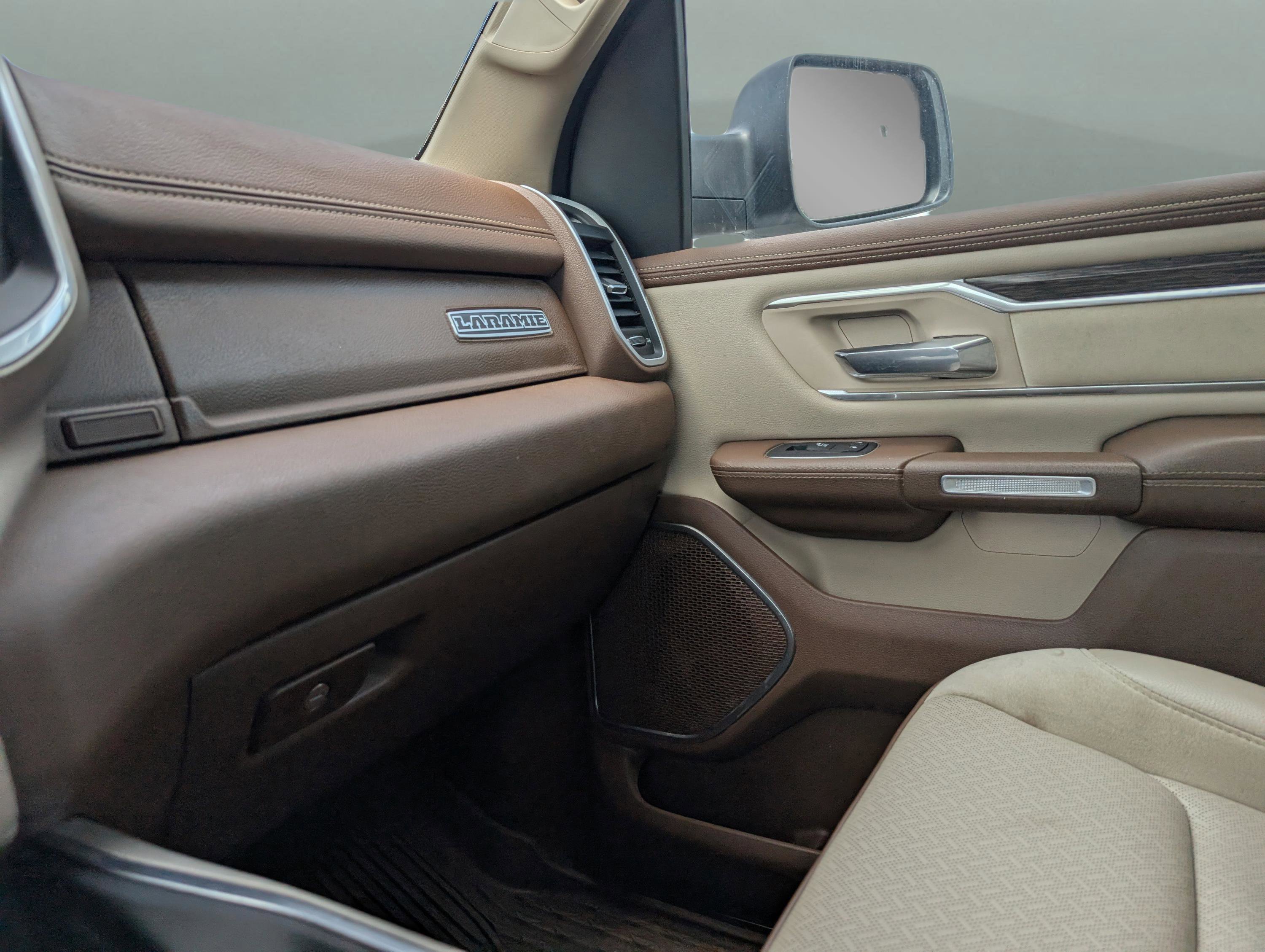 2020 Ram 1500 Laramie photo 21