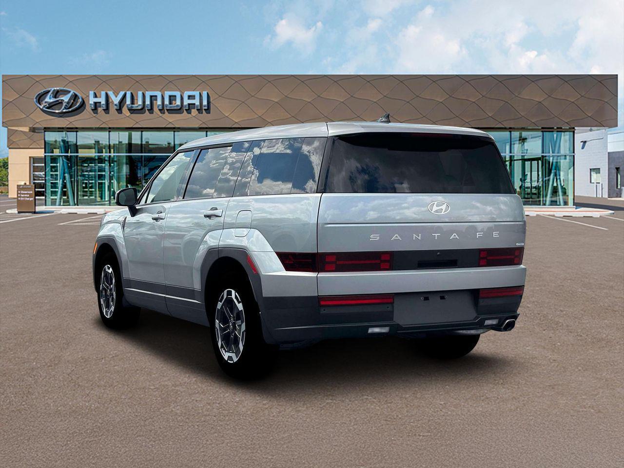 2026 Hyundai Santa Fe SE photo 4