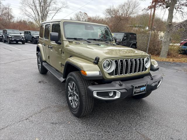 2026 Jeep Wrangler 4-Door Sahara's photo