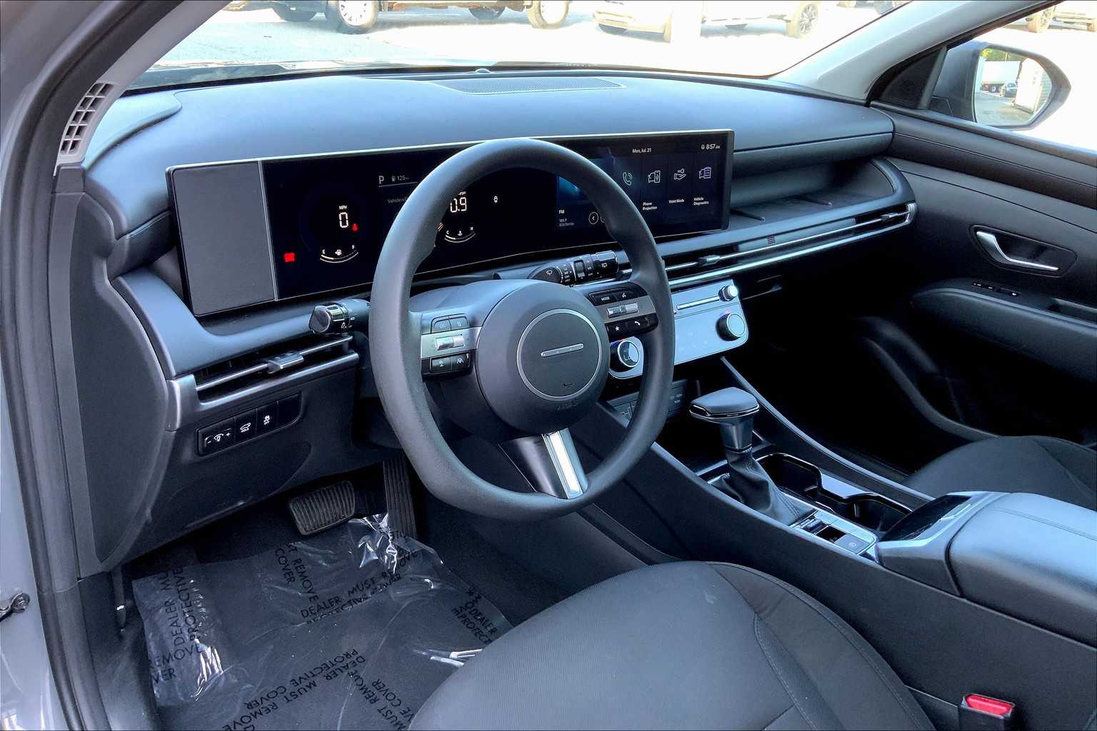 2025 Hyundai Tucson SEL photo 15