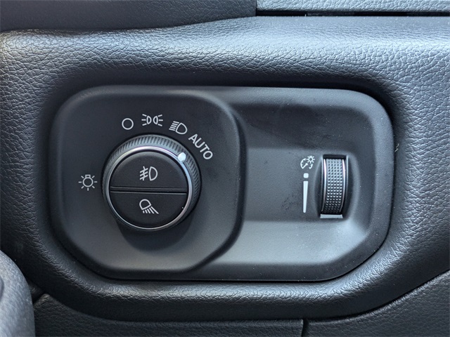 2026 Ram 2500 Tradesman photo 22