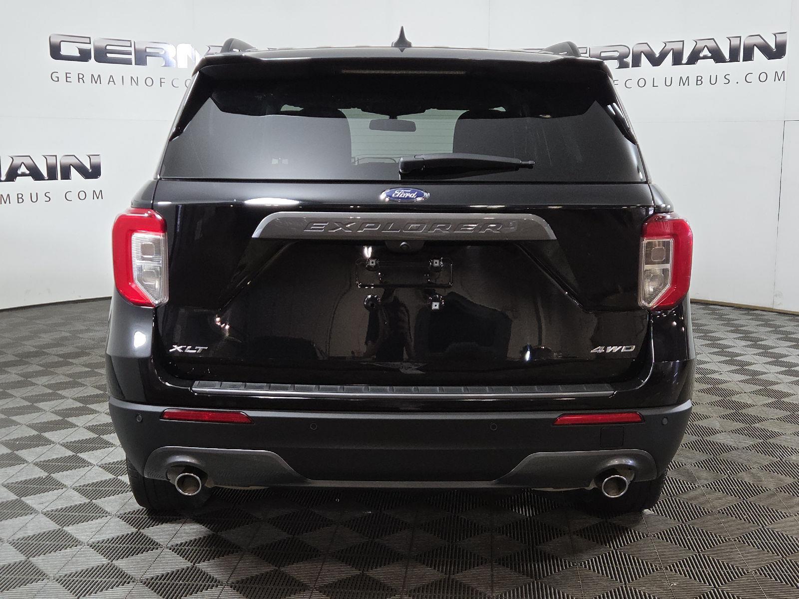 2023 Ford Explorer XLT photo 4