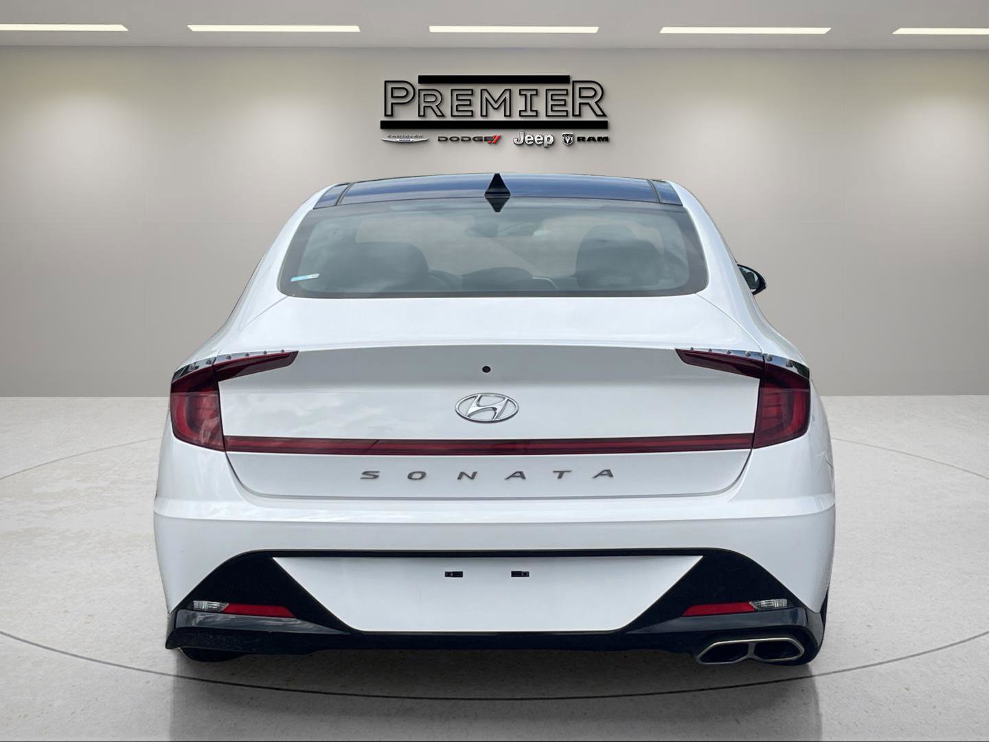 2023 Hyundai Sonata SEL photo 3