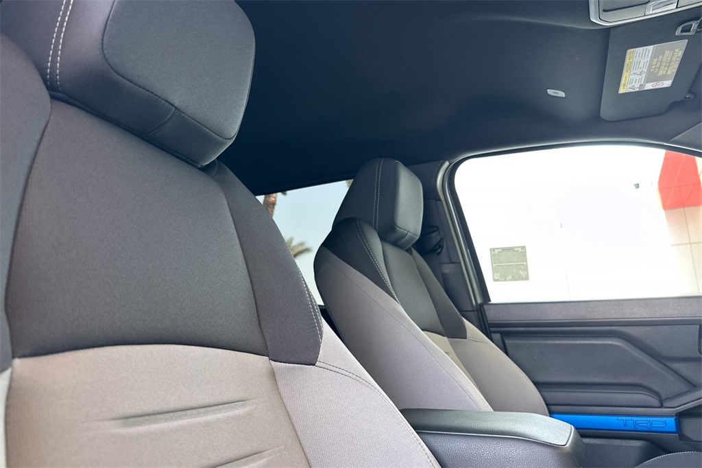 2025 Toyota Tacoma TRD Sport 4x4 Double Cab photo 15