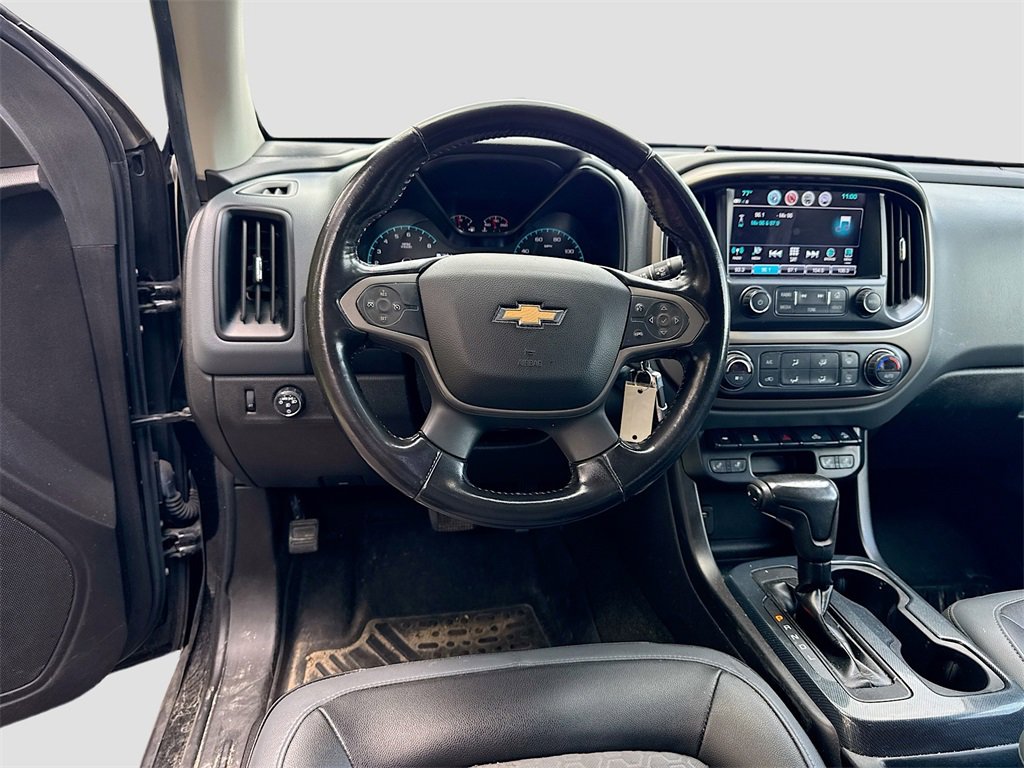 2017 Chevrolet Colorado Z71 photo 24