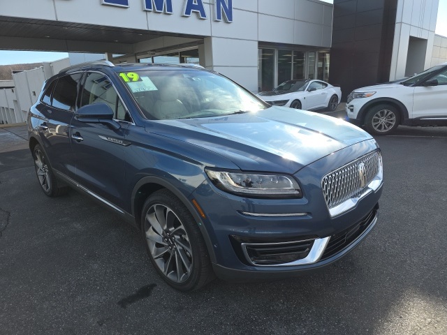 2019 Lincoln Nautilus Reserve's photo