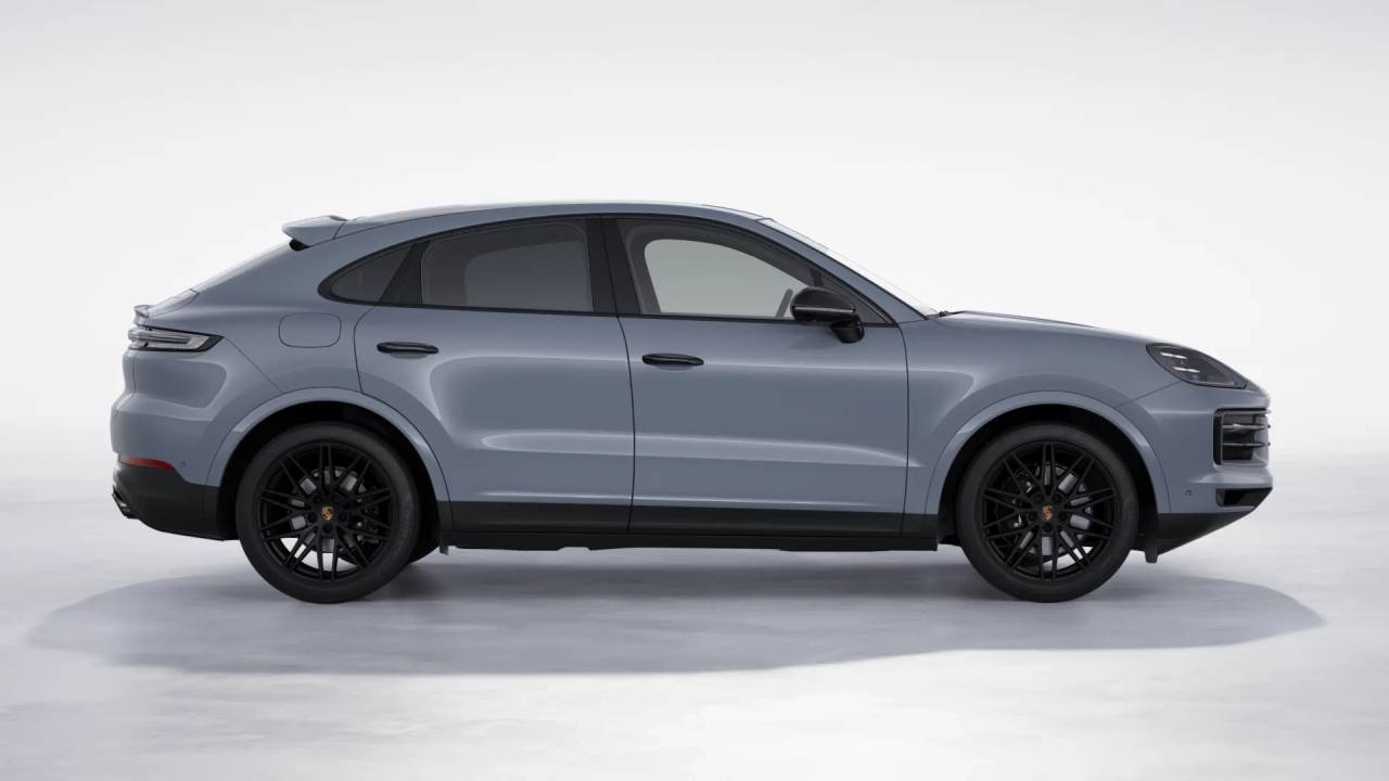 2026 Porsche Cayenne Coupe photo 7