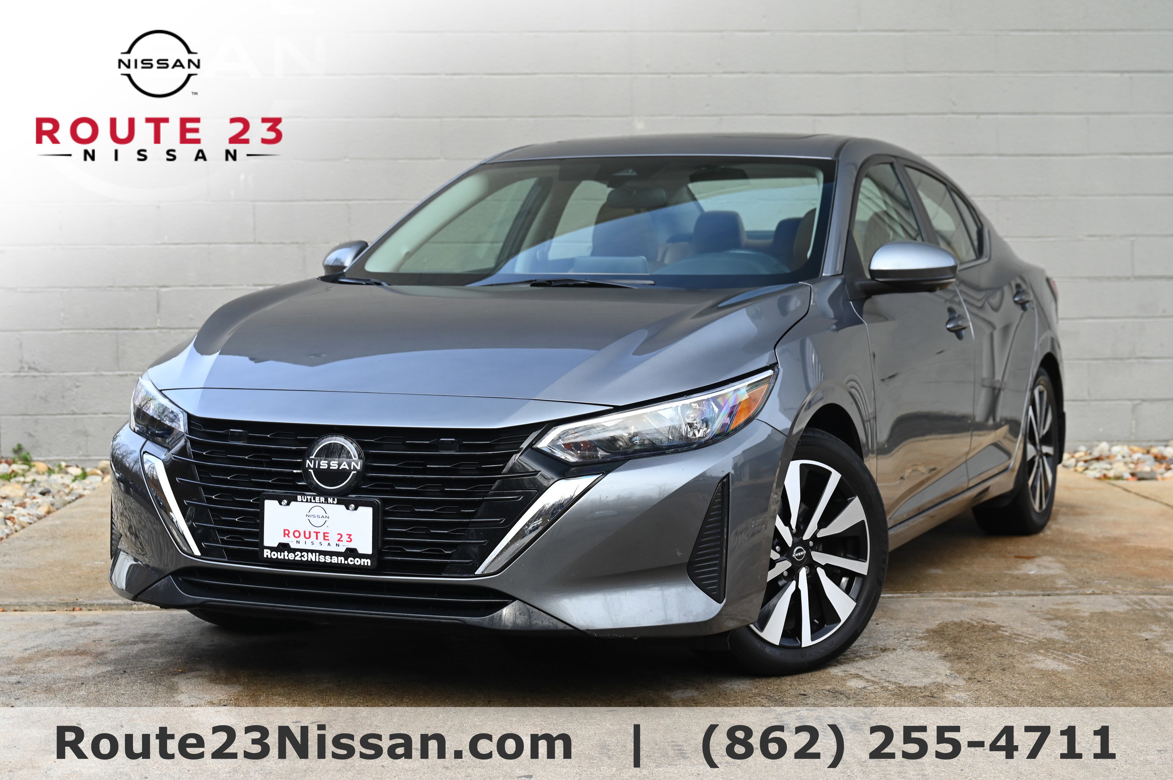 2024 Nissan Sentra SV's photo