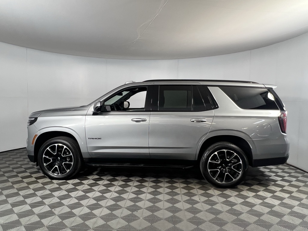 2025 Chevrolet Tahoe RST photo 6