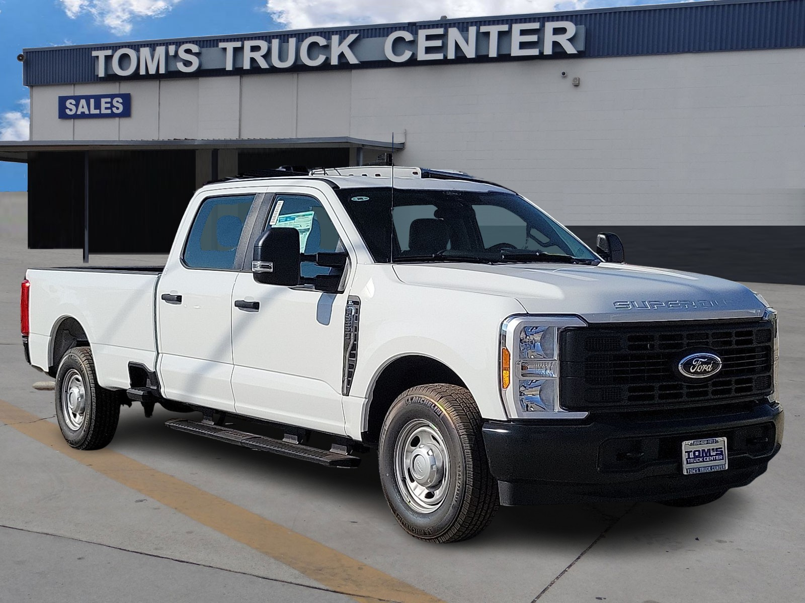 2025 Ford F-250 Super Duty XL's photo