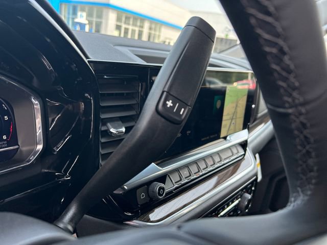 2025 Chevrolet Silverado 1500 LT photo 23