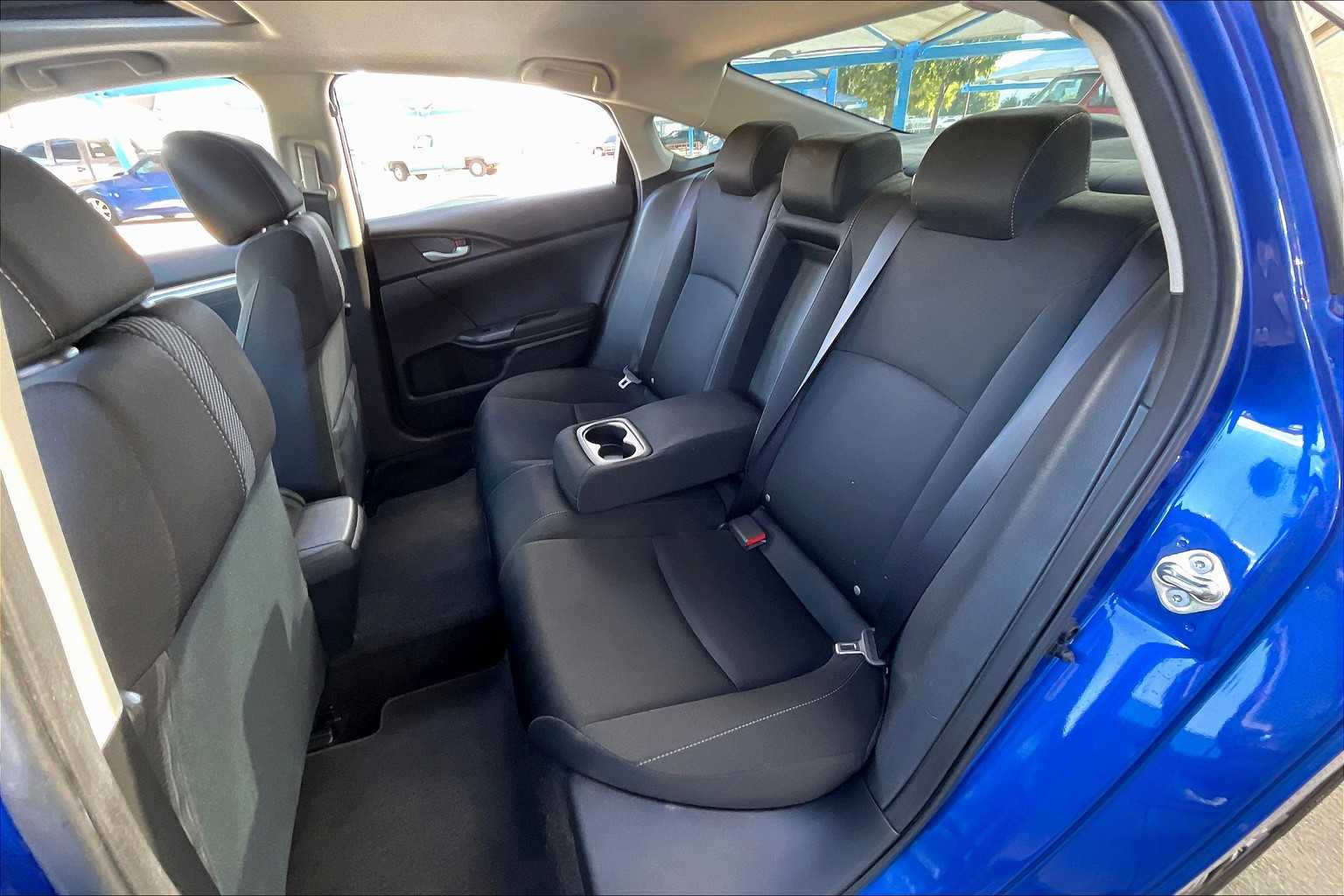2017 Honda Civic EX-T photo 19