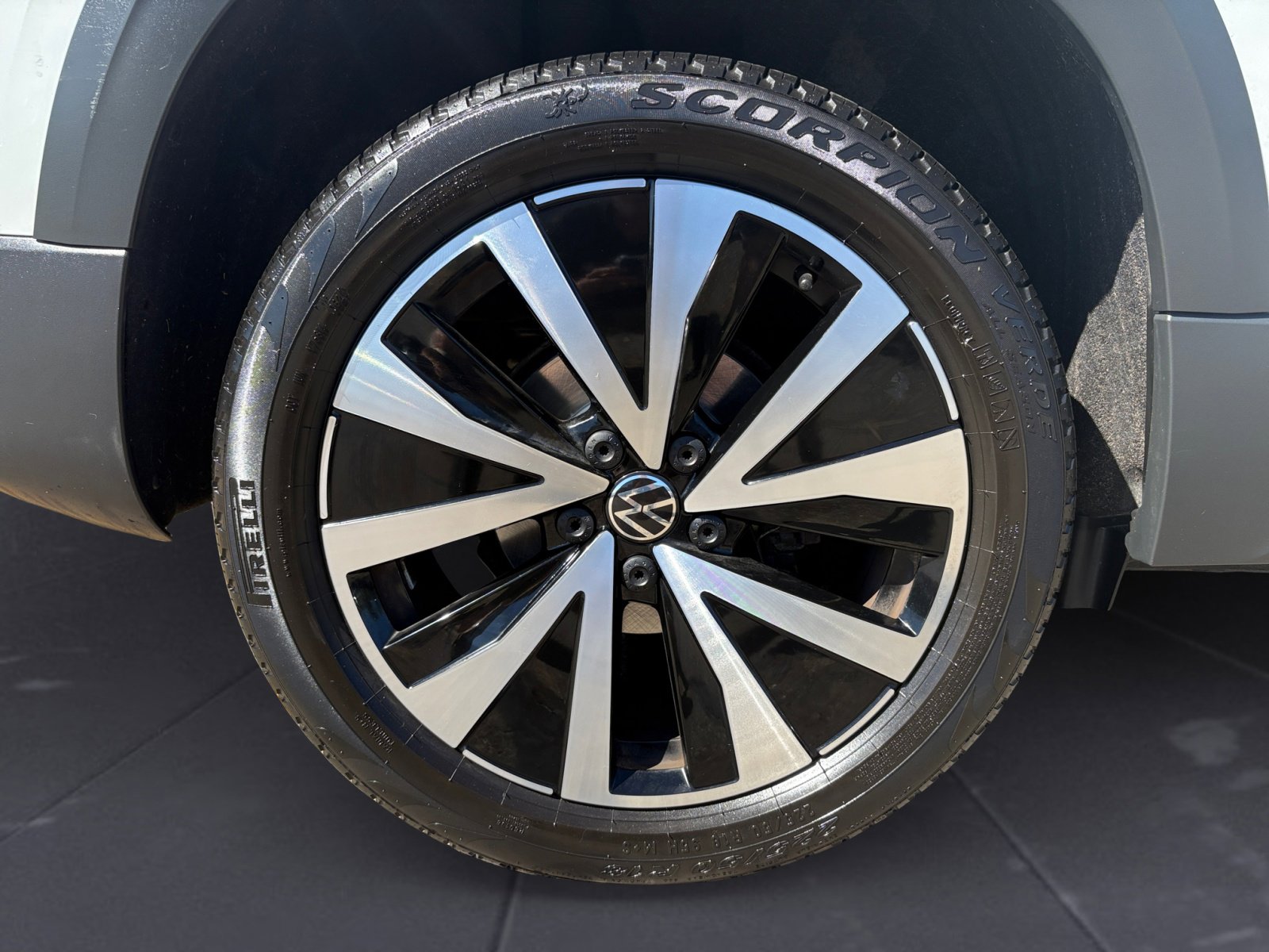 2022 Volkswagen Taos SE photo 39