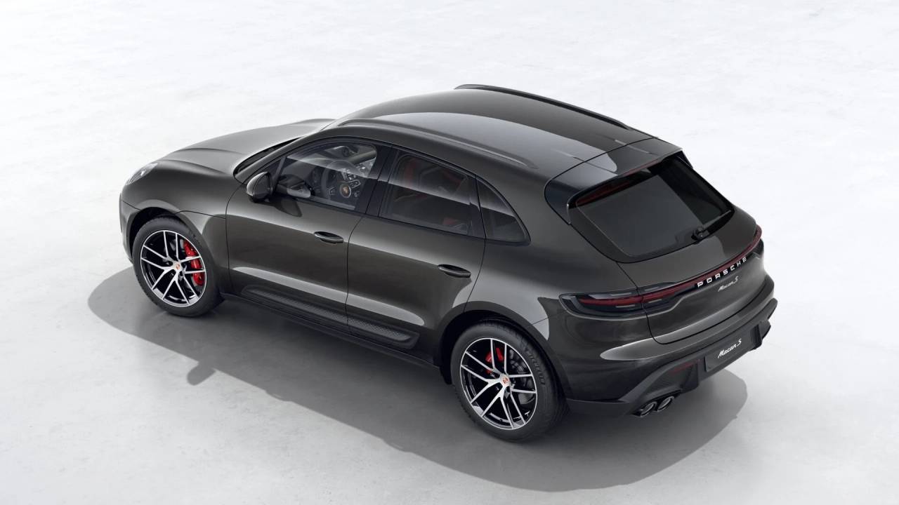 2026 Porsche Macan S photo 4