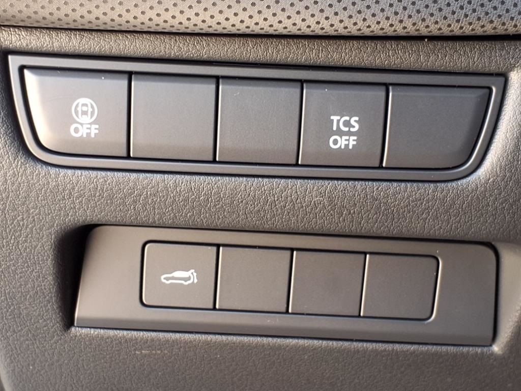 2025 Mazda CX-50 2.5 S Preferred photo 14