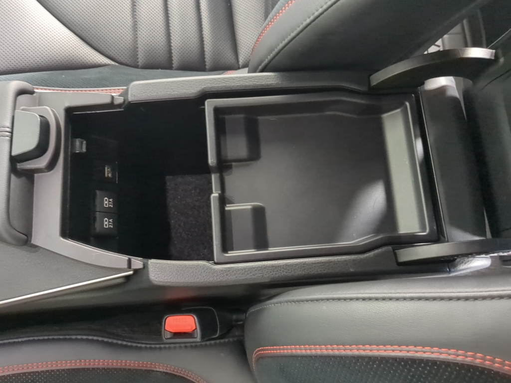 2020 Toyota Avalon XSE TRD photo 20