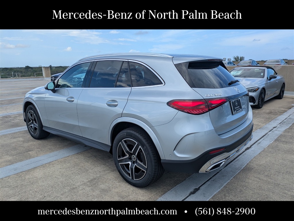 2026 Mercedes Benz GLC 300 photo 3