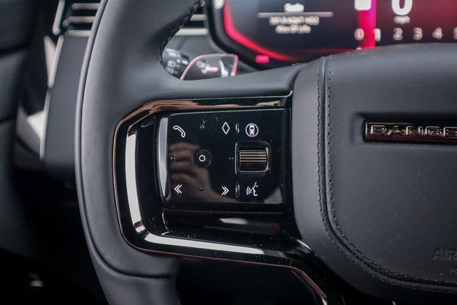 2025 Land Rover Range Rover Sport photo 12