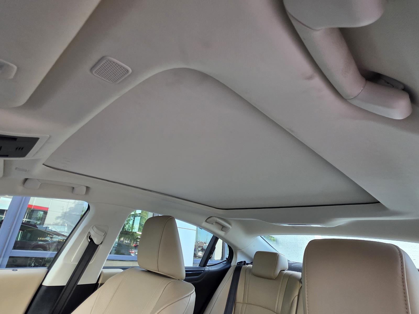2020 Lexus ES 350 Ultra Luxury photo 7