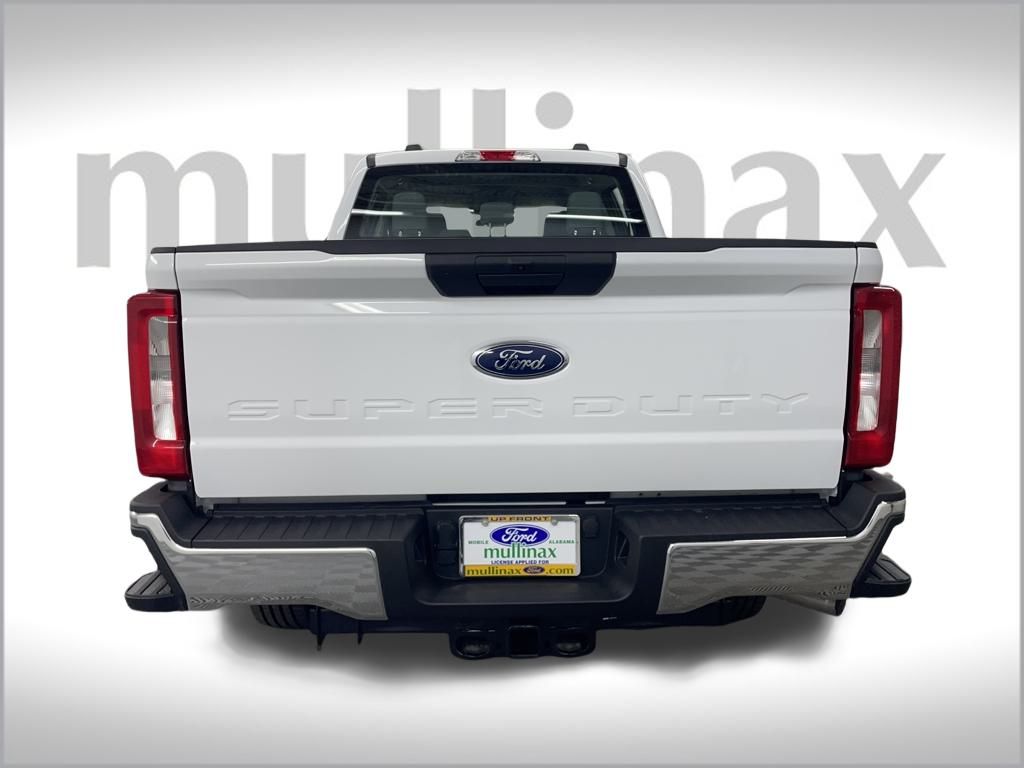 2026 Ford F-250 XL photo 5