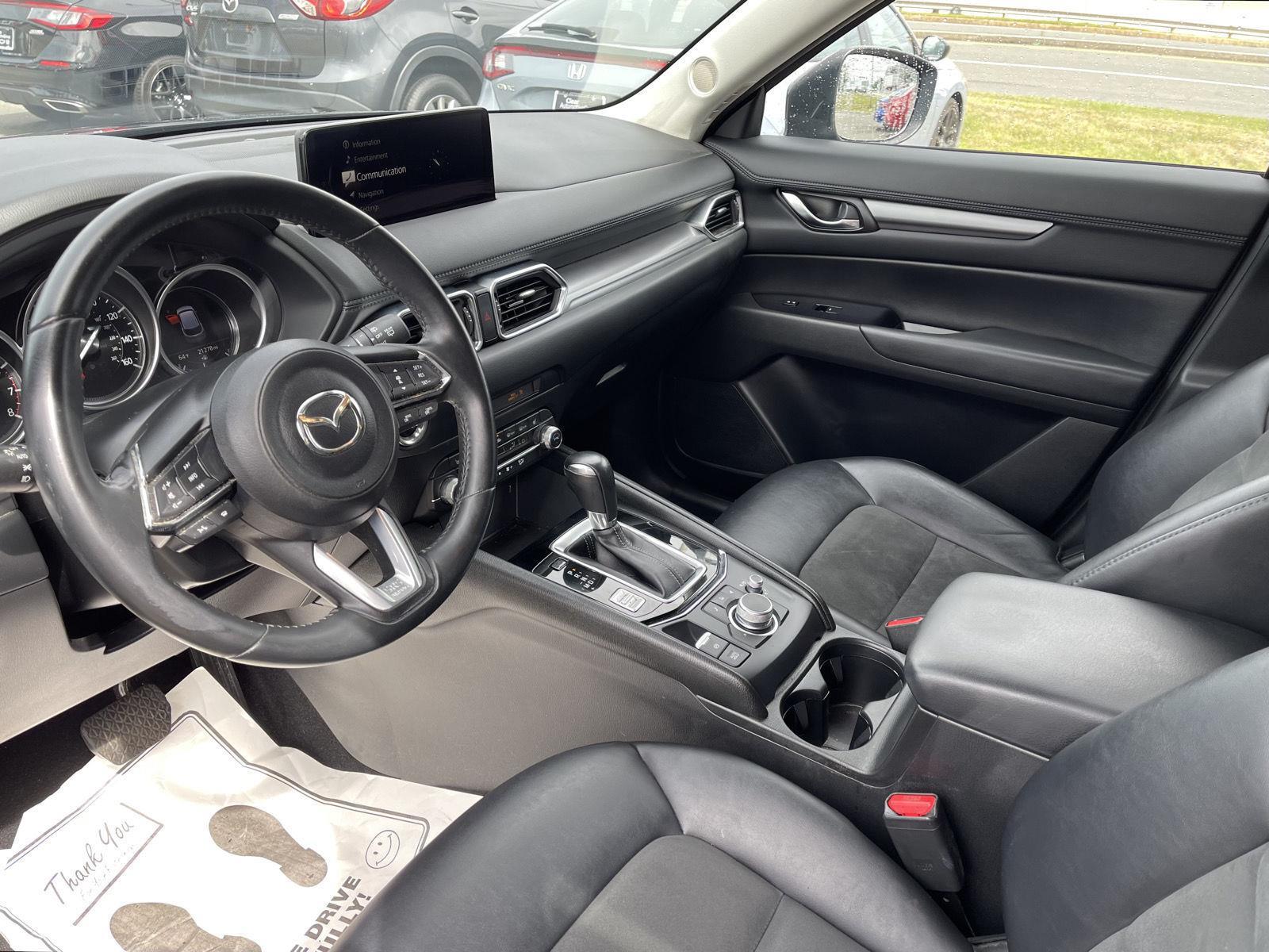 2021 Mazda CX-5 Touring photo 4