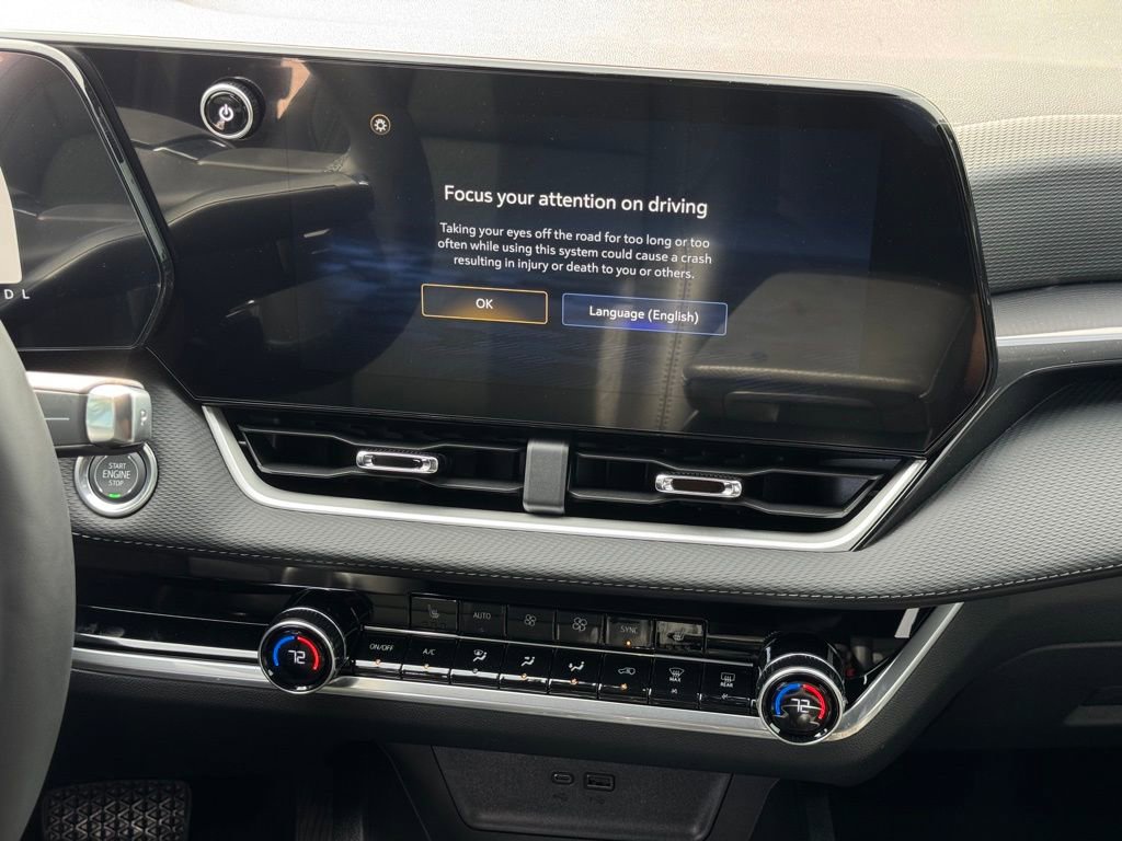2026 Chevrolet Equinox LT photo 17