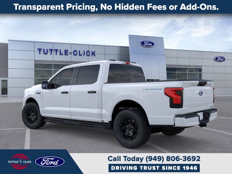 2025 Ford F-150 Lightning XLT photo 3