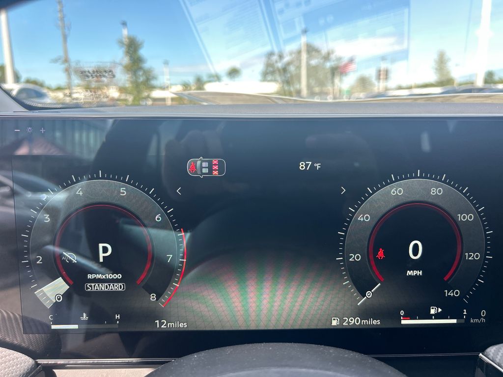2026 Nissan Kicks SR photo 21