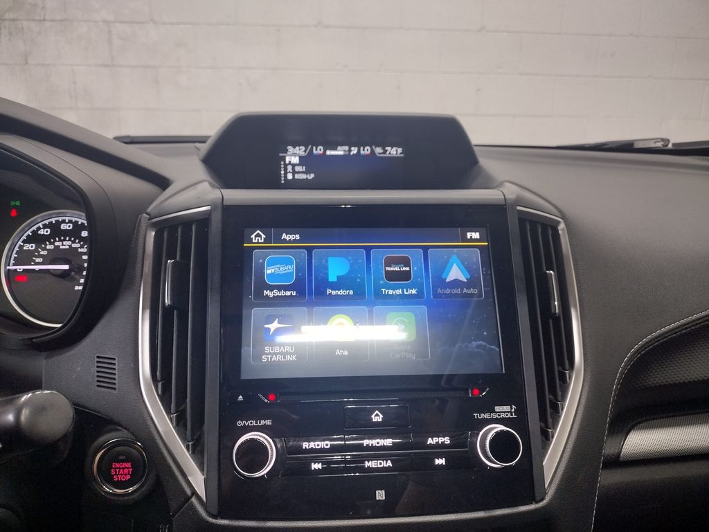 2020 Subaru Forester Limited photo 27