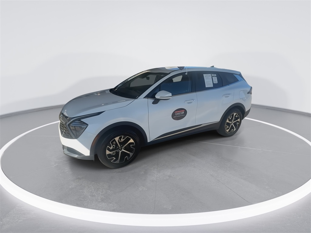 2025 Kia Sportage EX photo 4