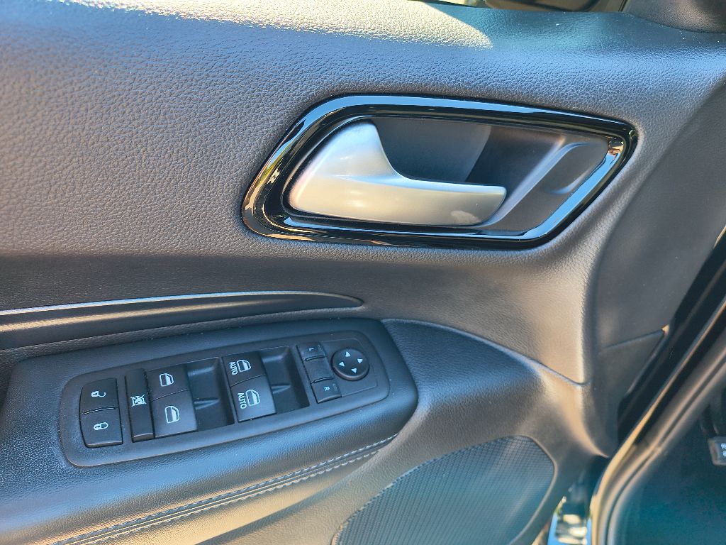2023 Dodge Durango SXT photo 14