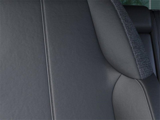 2025 Cadillac Optiq Luxury photo 18
