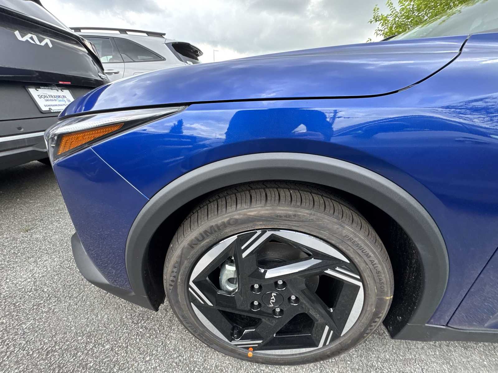 2025 Kia K4 EX photo 2