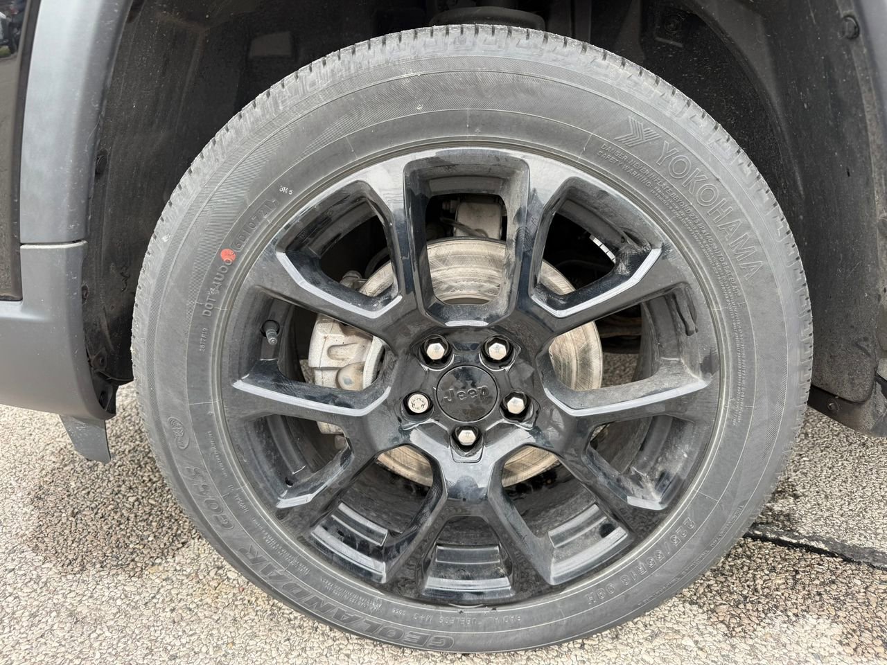 2022 Jeep Compass Latitude Lux photo 4