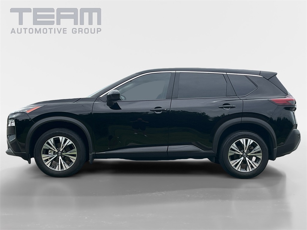 2023 Nissan Rogue SV photo 3