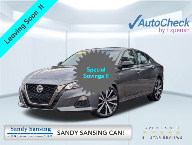 2022 Nissan Altima SR