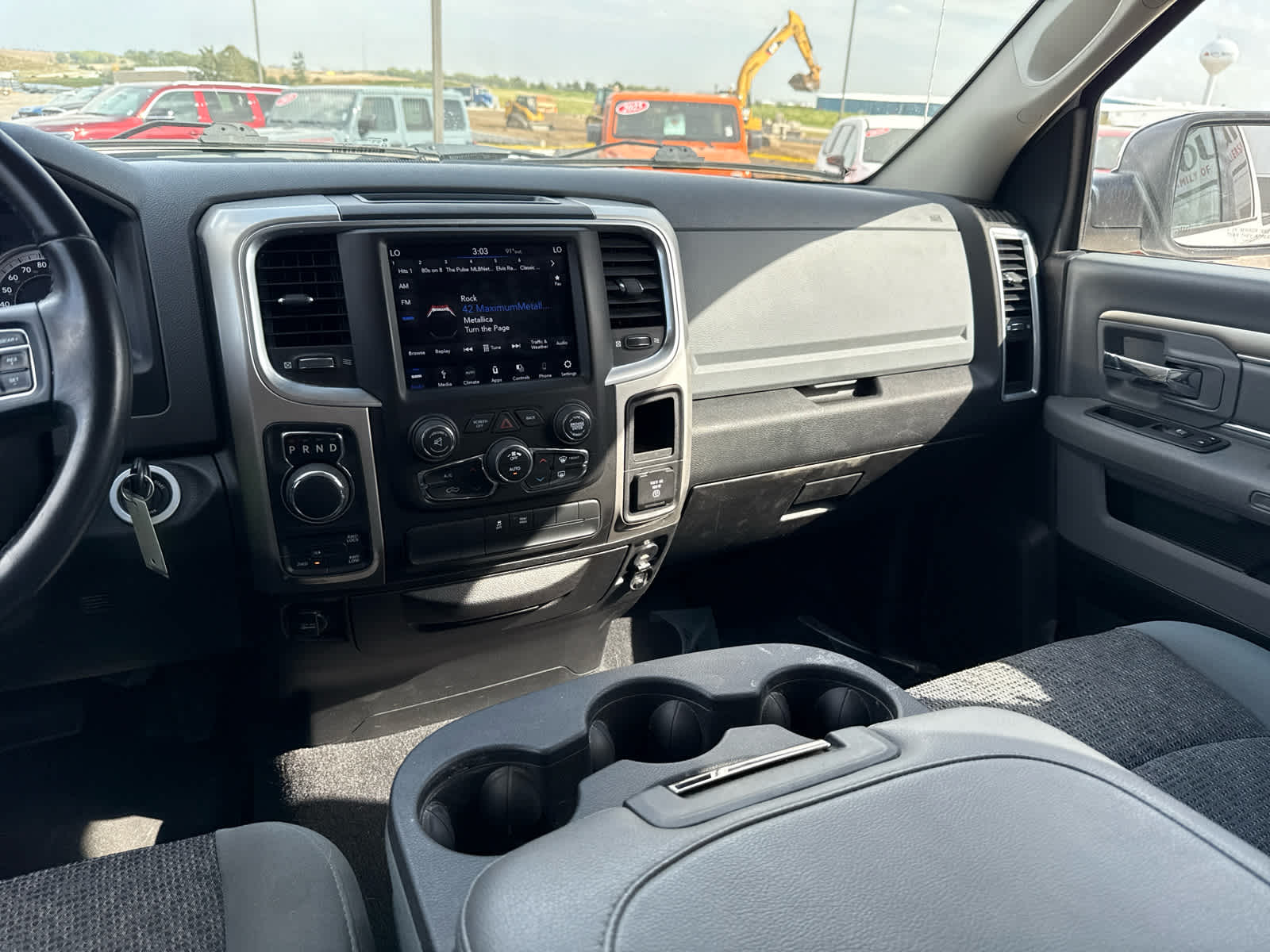 2019 Ram 1500 Classic SLT photo 15