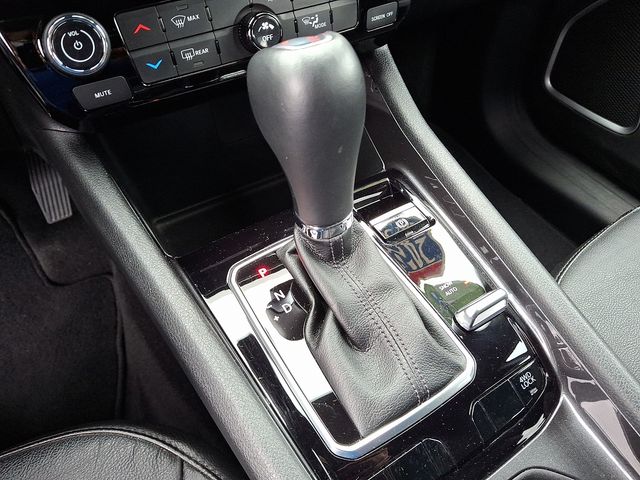 2023 Jeep Compass Latitude Lux photo 15