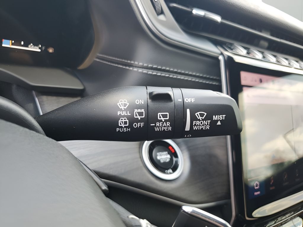 2025 Jeep Grand Cherokee Limited photo 34