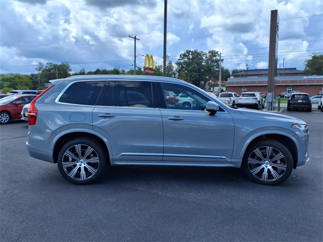 2024 Volvo XC90 Plus photo 21