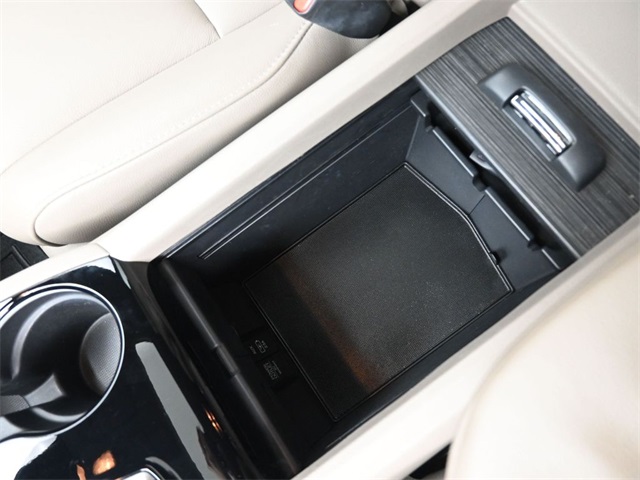 2019 Honda Pilot Touring photo 9