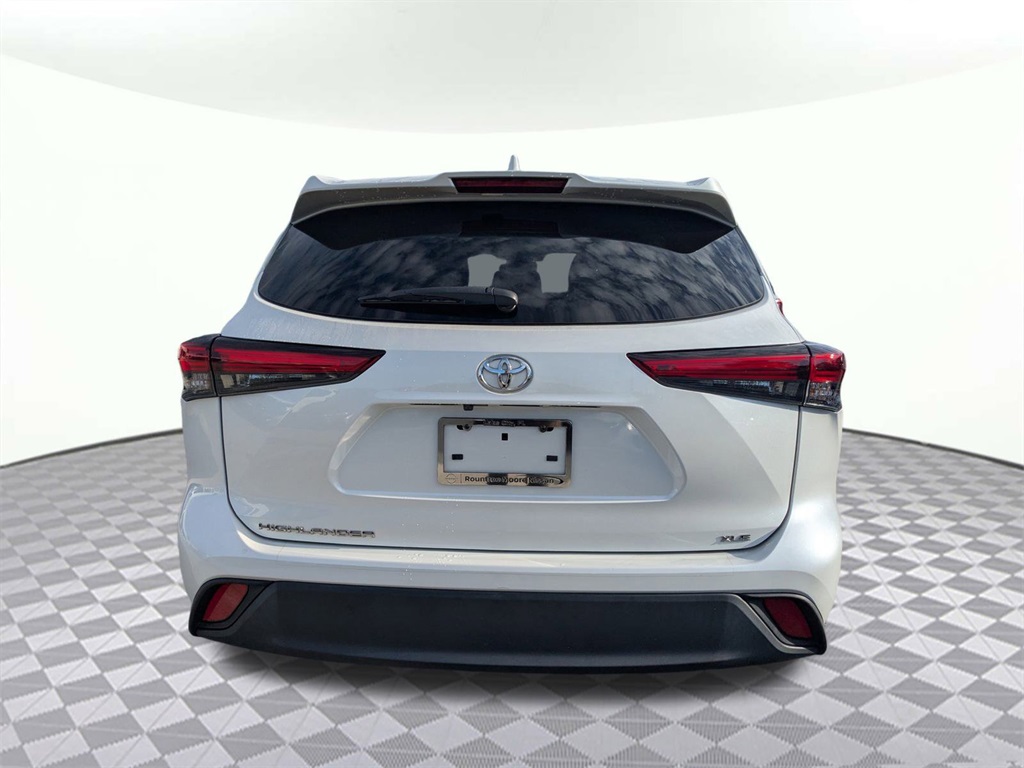 2023 Toyota Highlander Limited Platinum XLE XSE photo 4